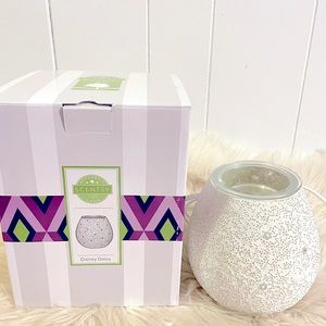 Dainty Daisy Scentsy Warmer